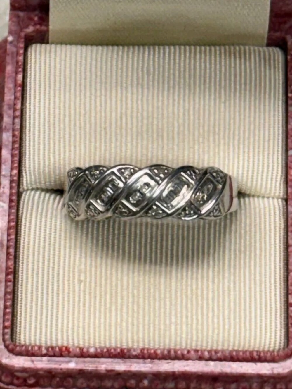 Sterling Silver DiamondRing SZ 7